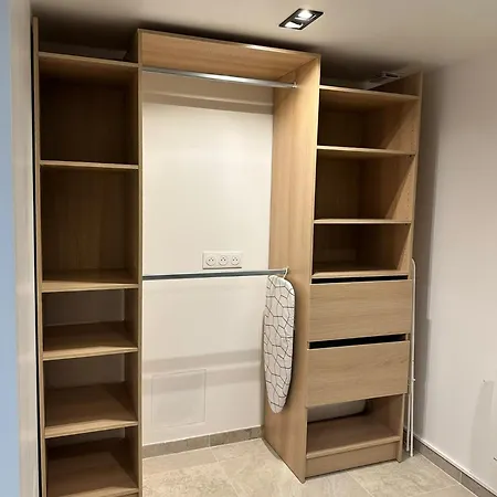 Appartement Modern 2 Bedroom In Vibrant 11 *
